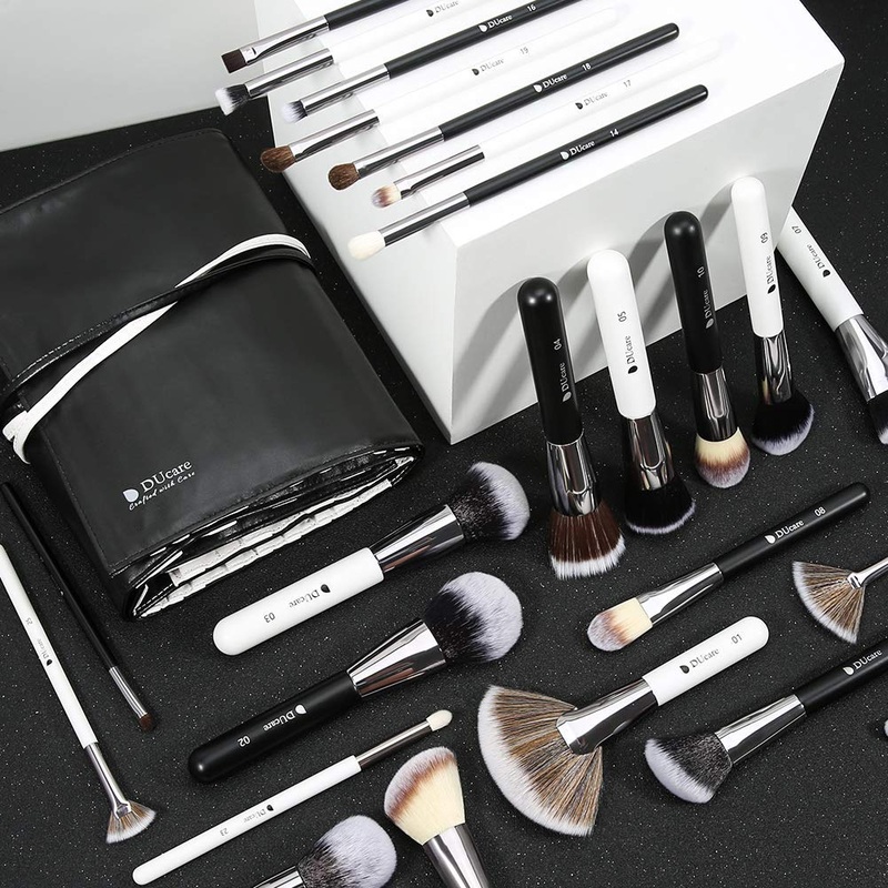 DUCARE Makeup Brushes Set Professional Panda Seris Makeup Brush Set of 31 – Multicolor