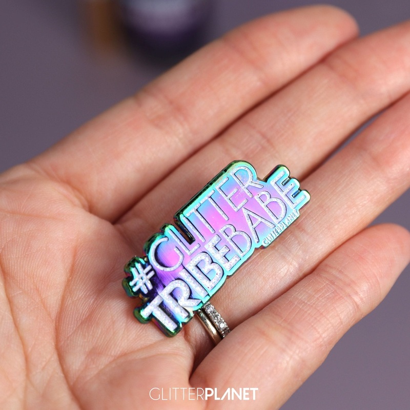 ‘GLITTER TRIBE BABE’ – Badge pin